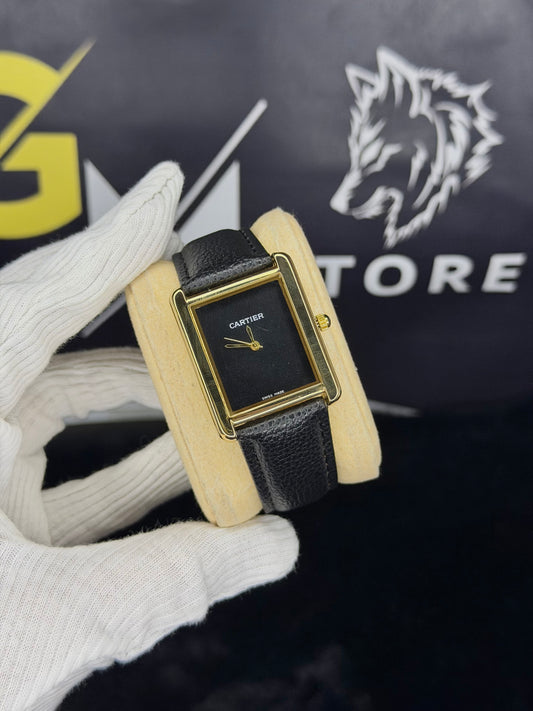 Old money tank watch (Available in 6 colors)